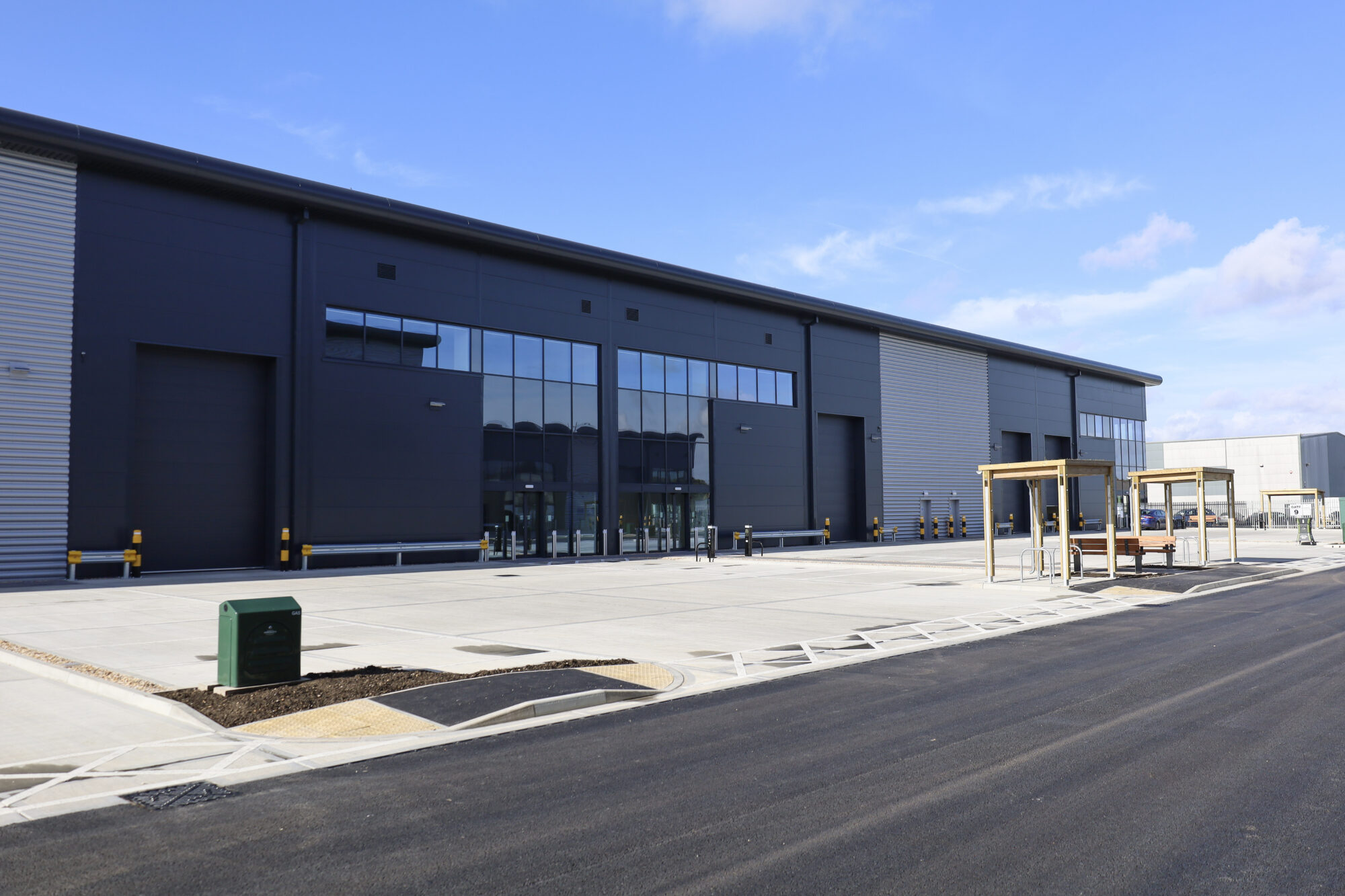 Wrenbridge SONAR Exterior 33